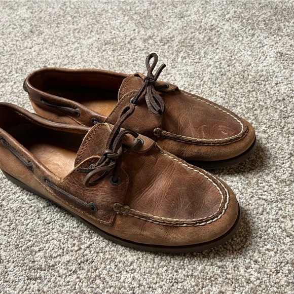 Shoes - Picture 1 of 3